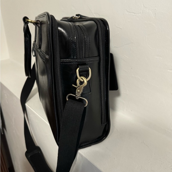 Kattee large black leather briefcase w/ adjustable strap - Picture 6 of 13
